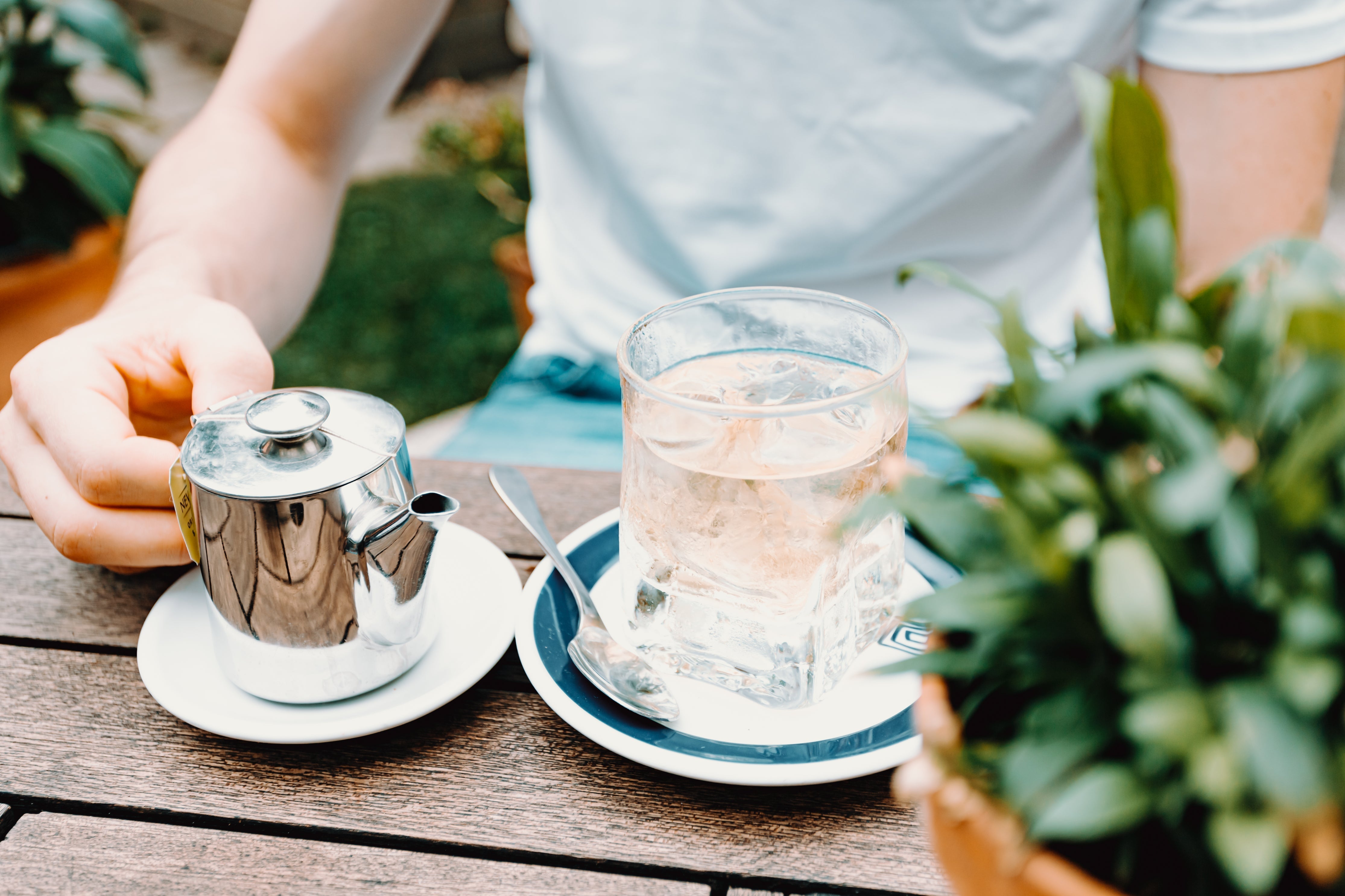 Warum Sie im Sommer mehr trinken sollten und welche Osmoseanlage zu Ihrem Haushalt passt