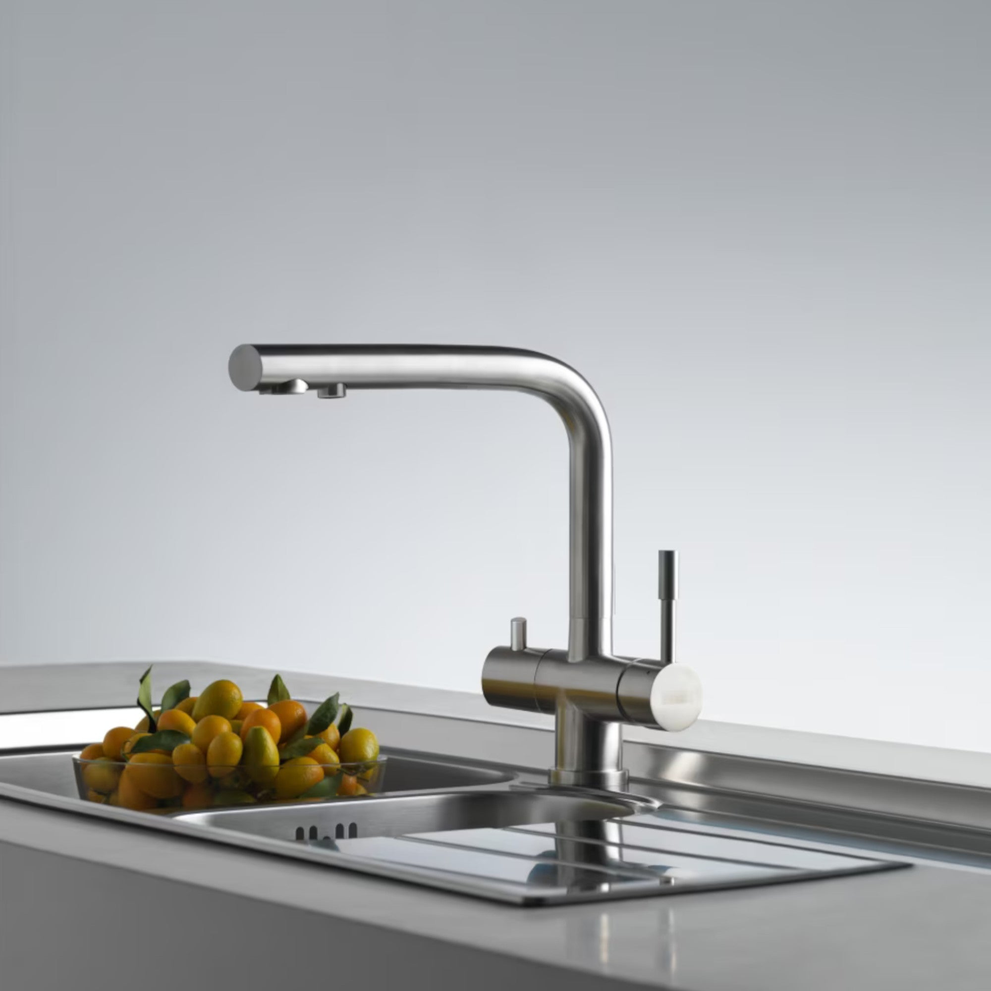 Franke Wellfresh 110 - 3-Wege-Wasserhahn L-Auslauf Edelstahl Massiv + Britafilter P1000 - Osmoseanlage-kaufen.de